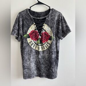 Guns & Roses Gray Black Lace-Up Tee size S-M
